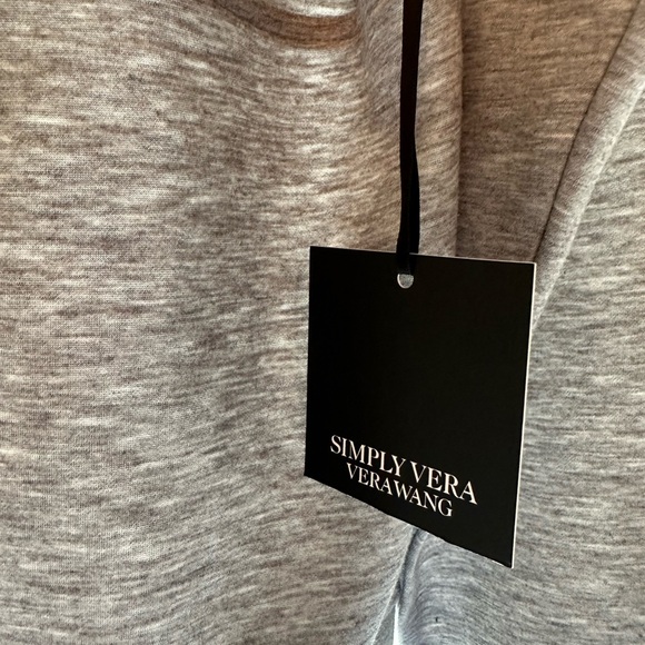 Simply Vera Vera Wang Women's Gray Half-Zip Sweatshirt - Picture 4 of 5